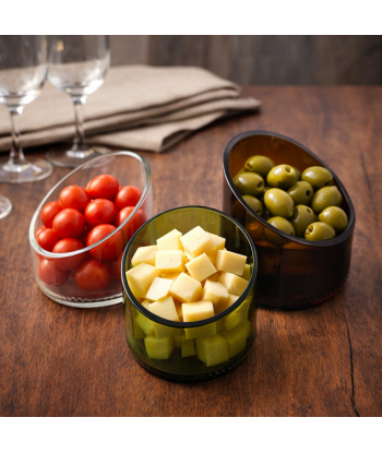 Déclinée en transparent, vert bouteille et ambré – idéale pour sublimer vos apéritifs.