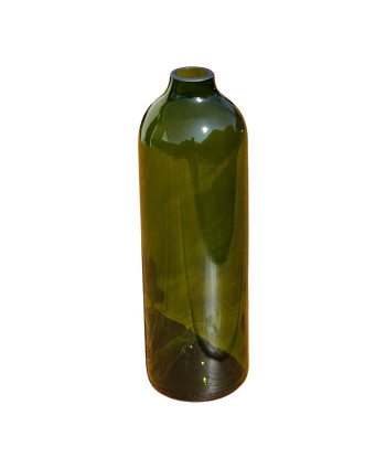 Soliflore en verre surcyclé, façonné à la main à partir d’une bouteille en verre.