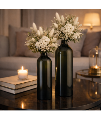 Soliflores en verre surcyclé en décoration de salon – ambiance chaleureuse et contemporaine