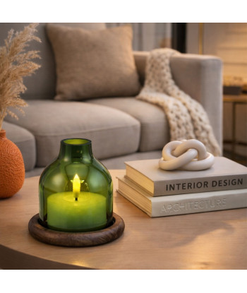 Le Photophore Bordeaux mis en situation dans un intérieur chaleureux, pour une lumière douce et une atmosphère apaisante.